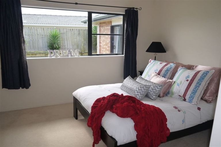 Photo of property in 497 Great South Road, Opaheke, Papakura, 2113