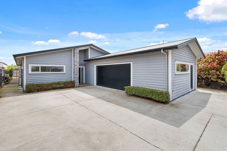 Photo of property in 767 Main North Road, Belfast, Christchurch, 8051