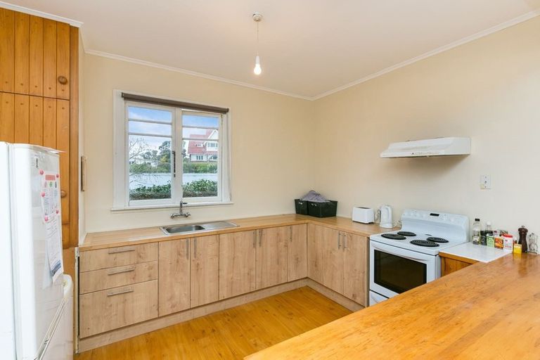 Photo of property in 123 Upland Road, Kelburn, Wellington, 6012