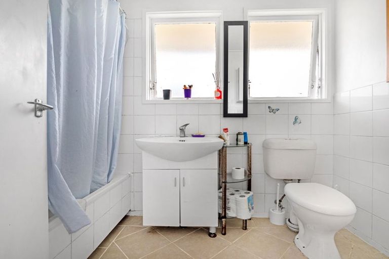 Photo of property in 9 Matai Street, Waiuku, 2123