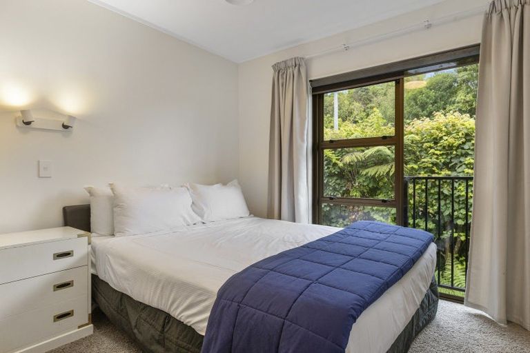 Photo of property in 817 Acacia Bay Road, Acacia Bay, Taupo, 3330