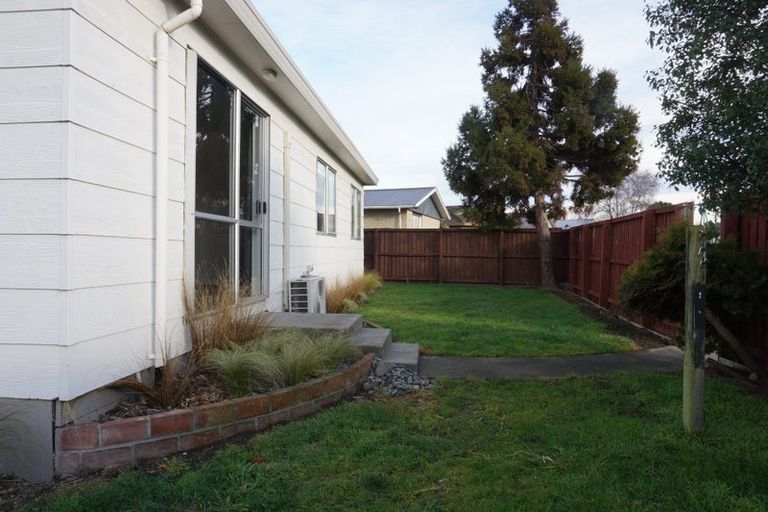 Photo of property in 1/1 Pateke Place, Bromley, Christchurch, 8062