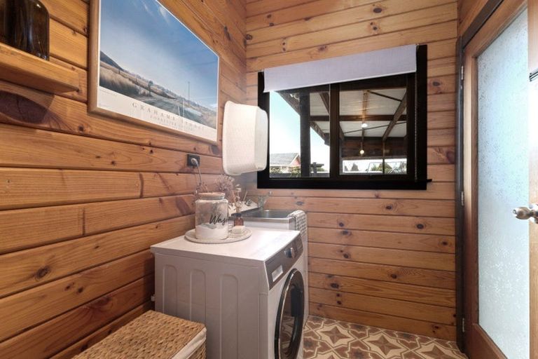 Photo of property in 24 Guise Street, Temuka, 7920