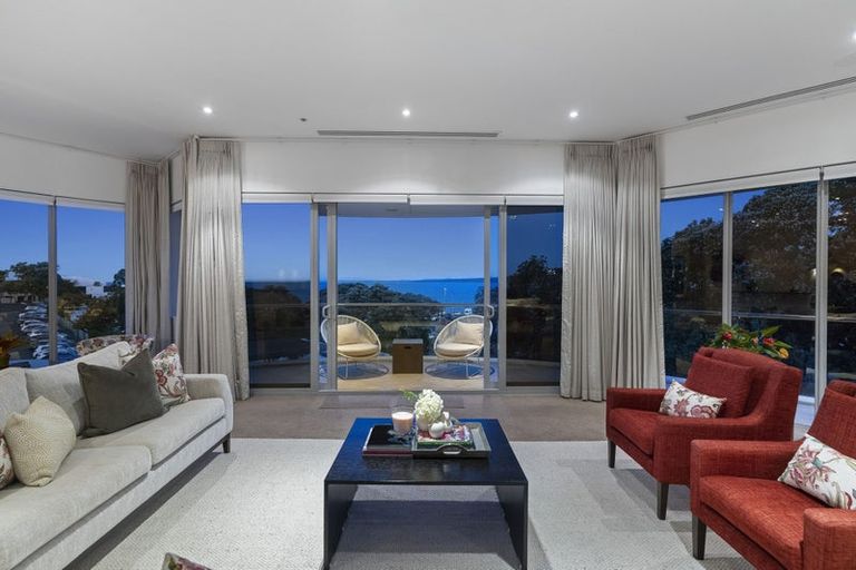 Photo of property in 1/7 The Promenade, Takapuna, Auckland, 0622