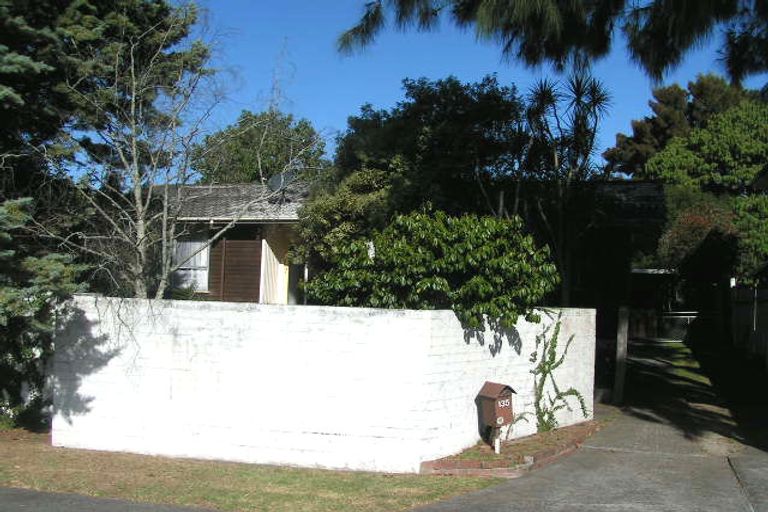 Photo of property in 135 Sunnynook Road, Forrest Hill, Auckland, 0620