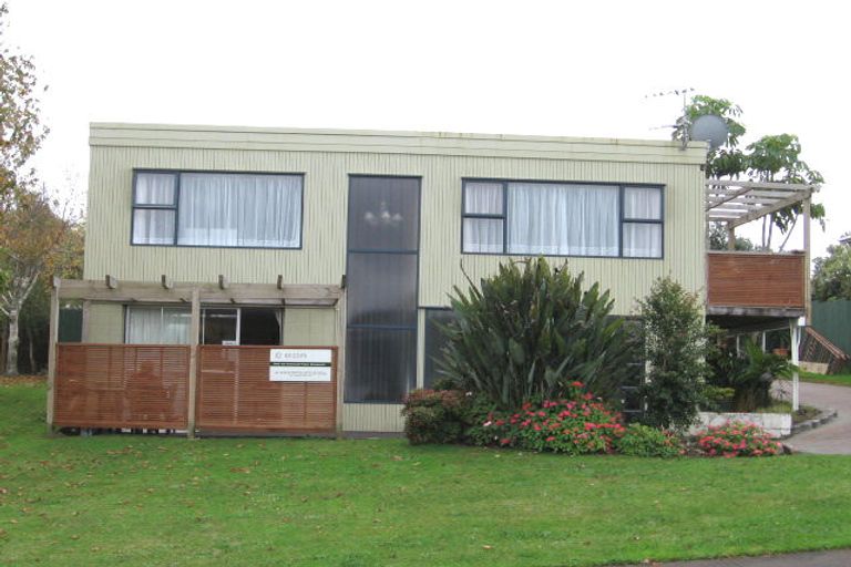 Photo of property in 84 Angelo Avenue, Howick, Auckland, 2014