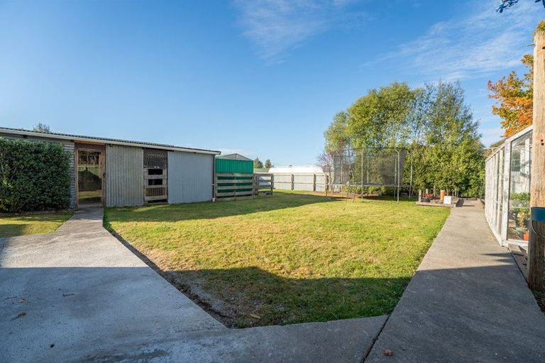 Photo of property in 18 Mckenzie Street, Geraldine, 7930