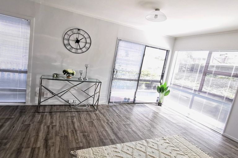 Photo of property in 19 Malaspina Place, Papatoetoe, Auckland, 2025