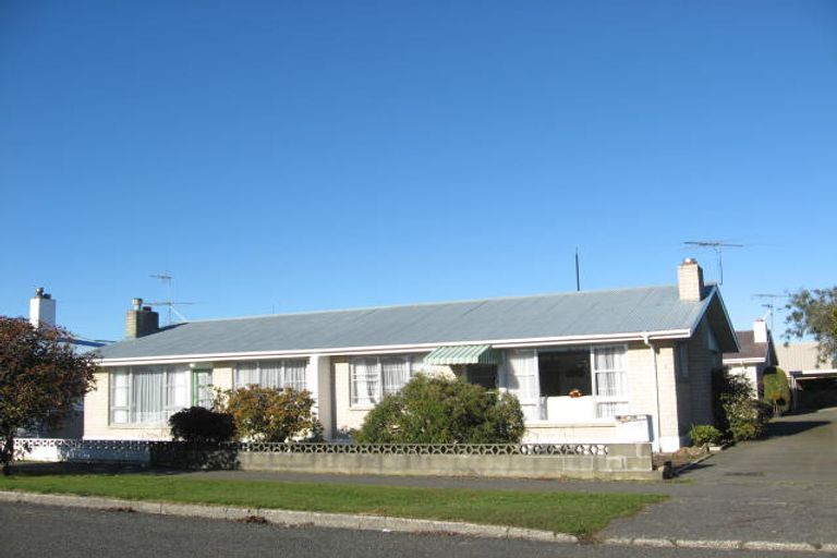 Photo of property in 2/37 Bourke Street, Windsor, Invercargill, 9810