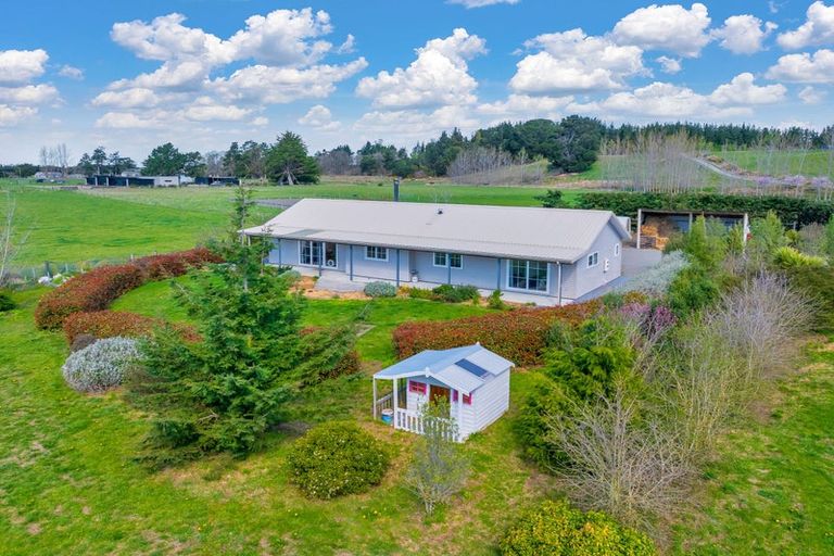 Photo of property in 13 Hayfield Terrace, Cust, Rangiora, 7471