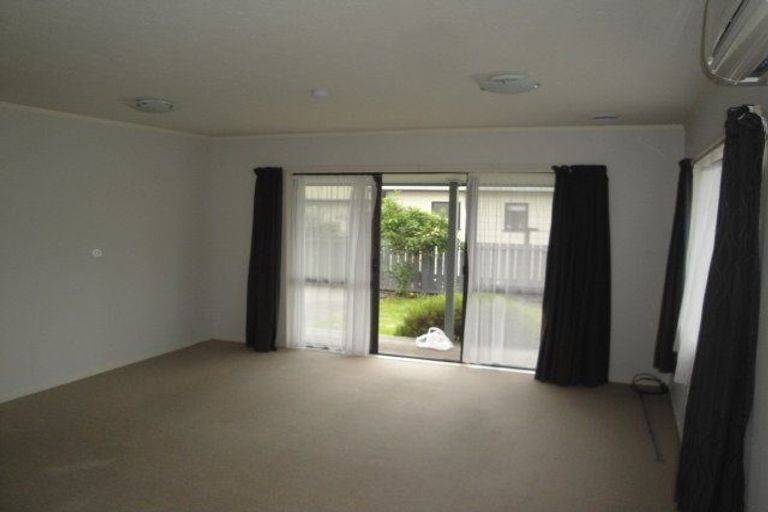 Photo of property in 7b Cobb Place, Otaki, 5512