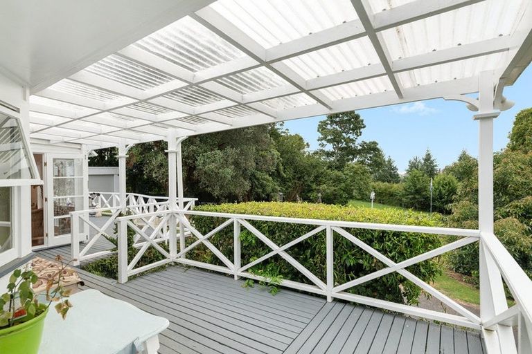 Photo of property in 19 Oliver Road, Eastern Beach, Auckland, 2012