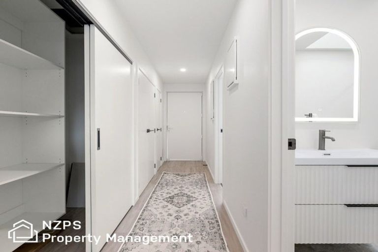 Photo of property in 1/1 Green Street, Mosgiel, 9024