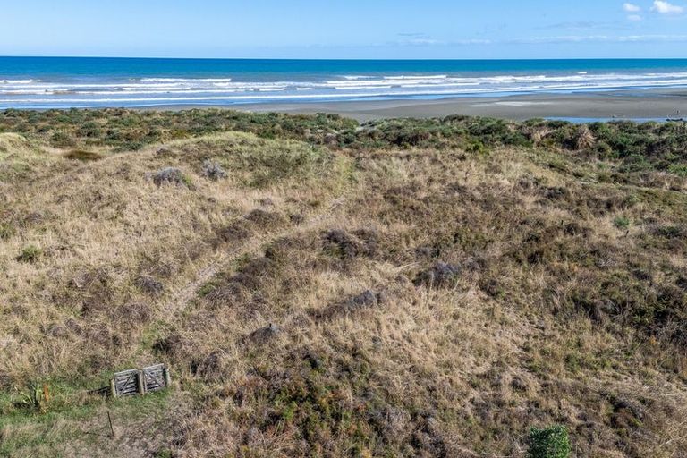 Photo of property in 47 Pingoa Lane, Peka Peka, Waikanae, 5391