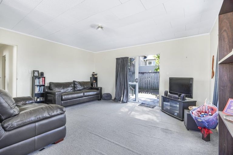 Photo of property in 27 Mahoe Street, Melville, Hamilton, 3206