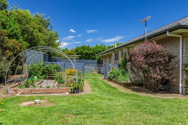 Photo of property in 51 Ohau Terraces, Ohau, Levin, 5570