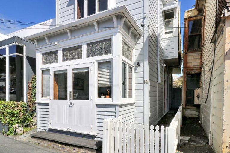 Photo of property in 14 Elizabeth Street, Mount Victoria, Wellington, 6011