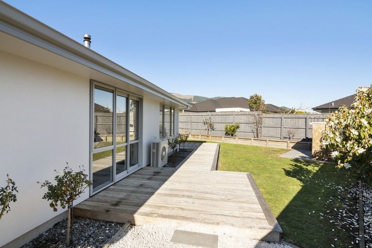 Photo of property in 16 Boysenberry Grove, Richmond, 7020