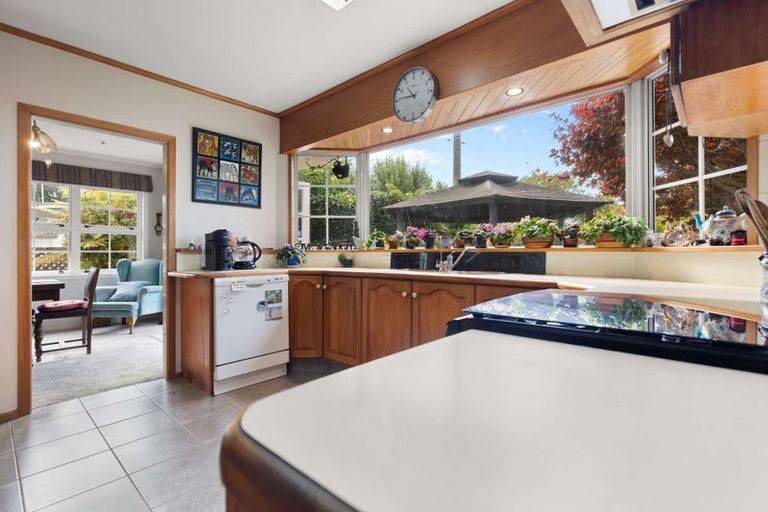 Photo of property in 13 Amokura Street, Fairy Springs, Rotorua, 3015