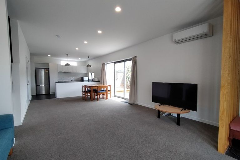 Photo of property in 10/7 Handyside Street, Tawa, Wellington, 5028