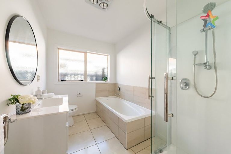 Photo of property in 44 Bell Road, Waiwhetu, Lower Hutt, 5010