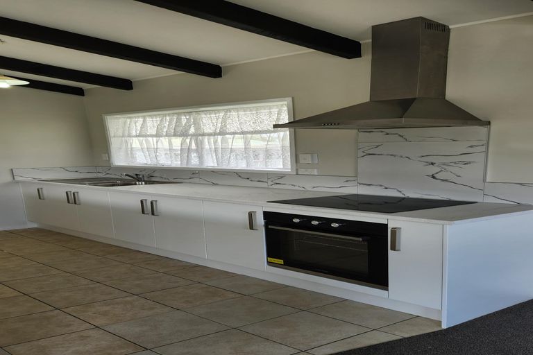 Photo of property in 2/162 Porchester Road, Papakura, 2110