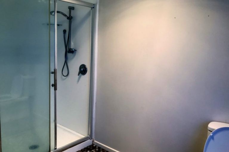 Photo of property in 85 Wallace Place, Westown, New Plymouth, 4310