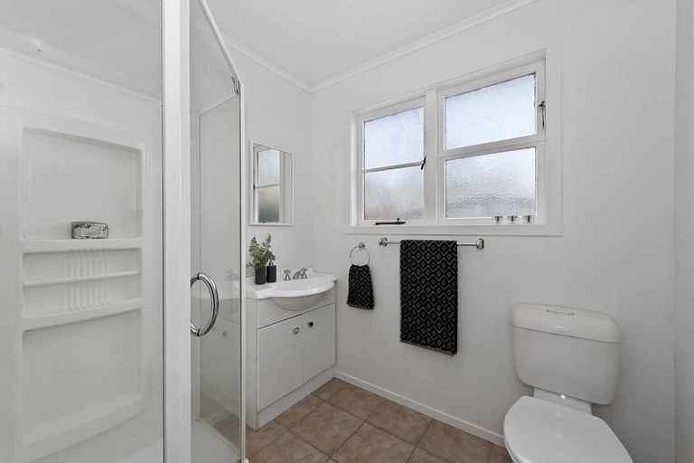 Photo of property in 16 Tranmere Road, Fairfield, Hamilton, 3214