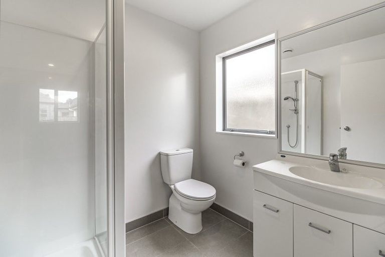 Photo of property in 110 Popokatea Drive, Takanini, 2112