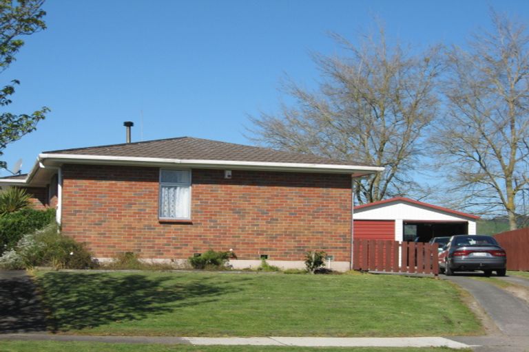 Photo of property in 6 Harlock Place, Huntly, 3700