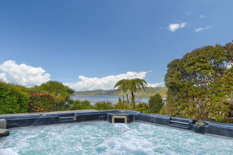 Photo of property in 85 Spencer Road, Lake Tarawera, Rotorua, 3076