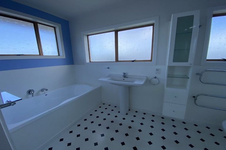 Photo of property in 45b Hinewa Road, Otumoetai, Tauranga, 3110