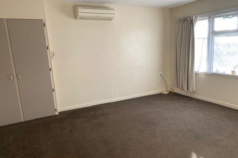 Photo of property in 253 Main South Road, Hornby, Christchurch, 8042