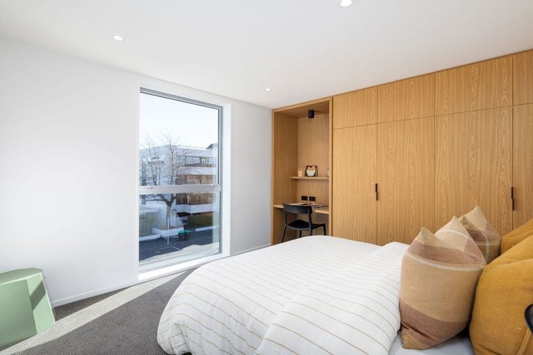 Photo of property in 1/360 Montreal Street, Christchurch Central, Christchurch, 8013