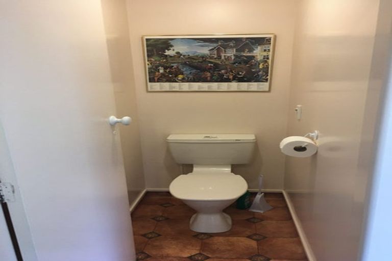 Photo of property in 90 Normandale Road, Normandale, Lower Hutt, 5010