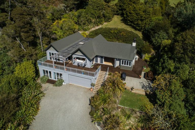 Photo of property in 258 Hursthouse Street, Lower Moutere, Upper Moutere, 7175