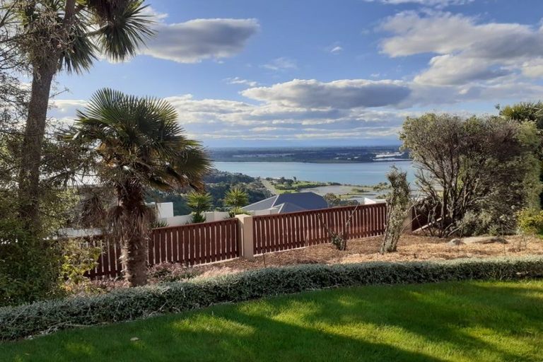 Photo of property in 76 Glenstrae Road, Redcliffs, Christchurch, 8081