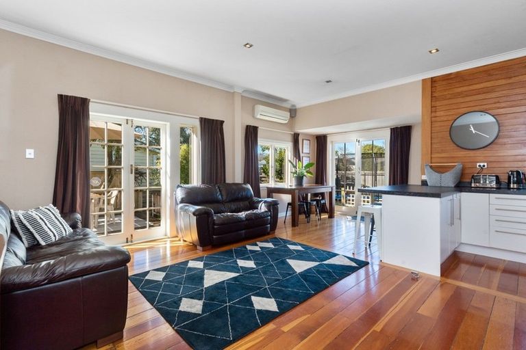 Photo of property in 84 Te Aroha Street, Hamilton East, Hamilton, 3216