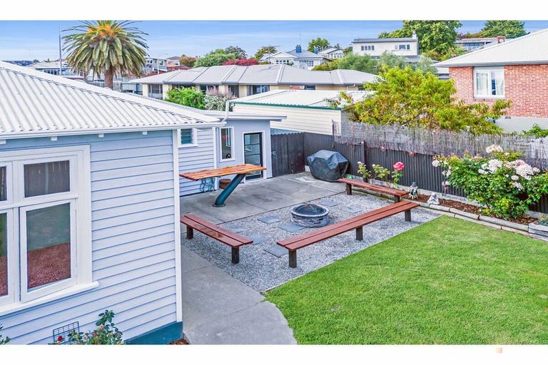 Photo of property in 126 Selwyn Street, Waimataitai, Timaru, 7910