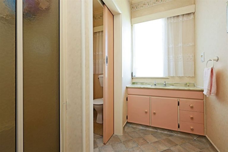 Photo of property in 221 Saint Leonards Avenue, Saint Leonards, Hastings, 4120