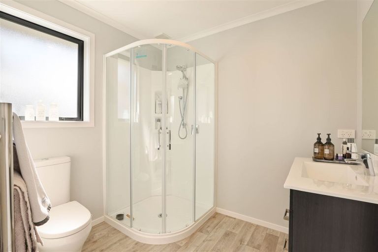 Photo of property in 10 Whiteoak Grove, Tinwald, Ashburton, 7700