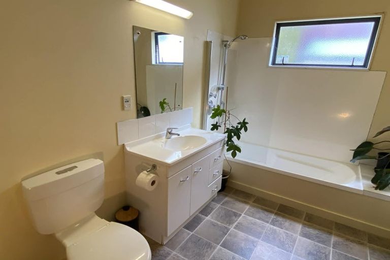 Photo of property in 7 Curtis Street, Karori, Wellington, 6012