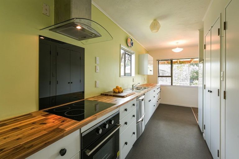 Photo of property in 11 Te Paerahi Road, Porangahau, 4293