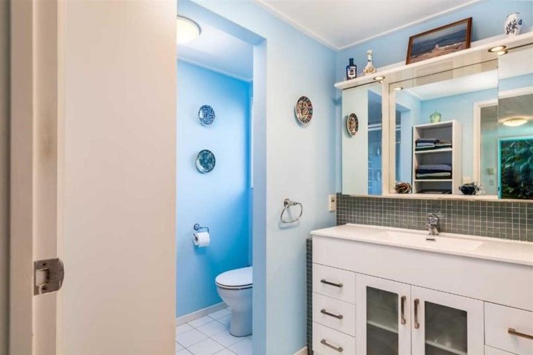 Photo of property in 2a Georgina Street, Freemans Bay, Auckland, 1011