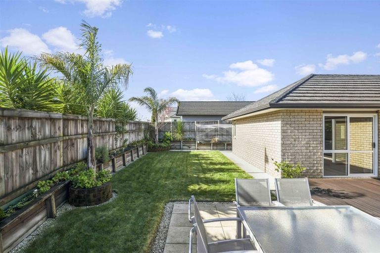 Photo of property in 37 Te Huia Drive, Flagstaff, Hamilton, 3210