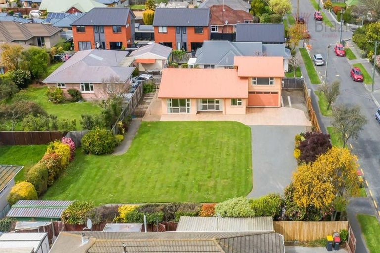 Photo of property in 5 Halliwell Avenue, Papanui, Christchurch, 8052