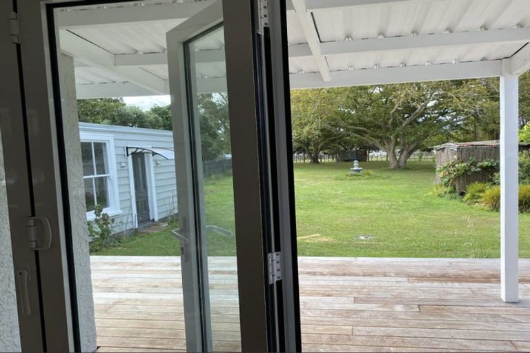 Photo of property in 2 Brassey Street, Waverley, 4510