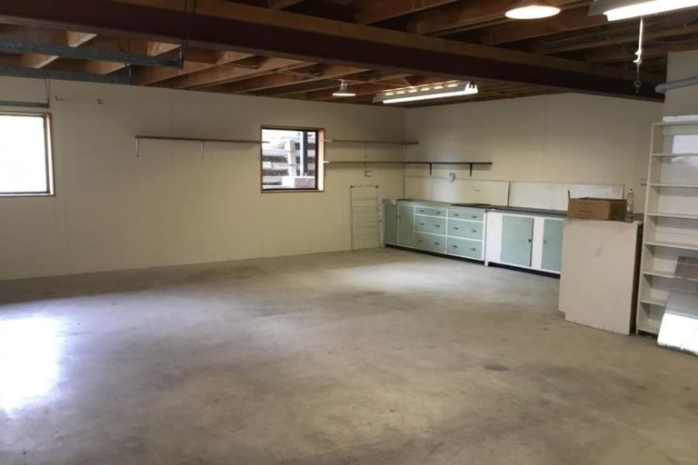 Photo of property in 50-52 The Esplanade, Omokoroa, 3114