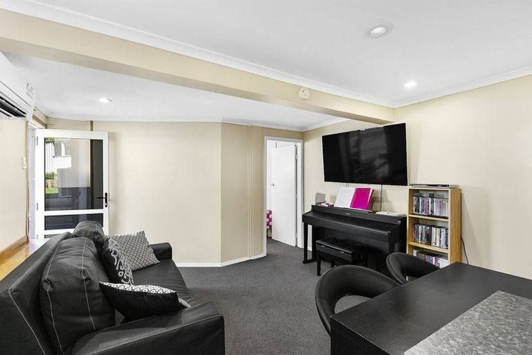 Photo of property in 61b Townsend Road, Miramar, Wellington, 6022