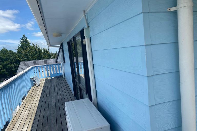 Photo of property in 6 Percy Graham Drive, Tuakau, 2121